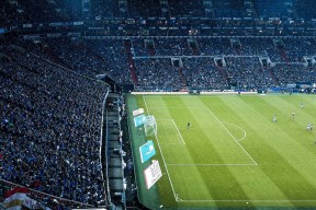 Kering-_魔术队创造历史，单场三双表现惊人_，魔术队队史第一人