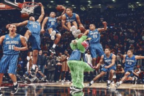 Kering-_勇士队阵容齐整，势如破竹_，勇士队阵容名单最新新人