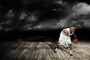 职业球员是否需参与社区足球活动促进普及，足球员需要具备的条件