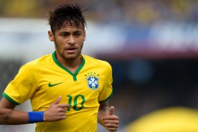 雷霆大胜太阳，全明星赛前哨战中亚历山大锁死对手，亚历山大雷霆合同